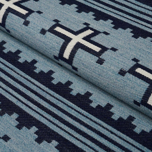 Schumacher Sample - Schumacher Born For Water Fabric In Sky For Sale - Image 4 of 6