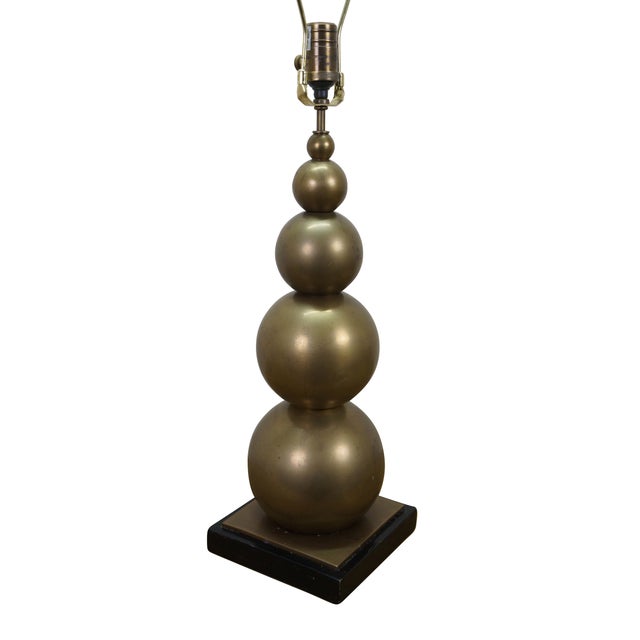 Mid-Century Modern Late 20th Century Visual Comfort Stacked Brass Ball Orb Sphere Table Lamp 35" For Sale - Image 3 of 13