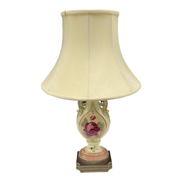 1970s Creamed Colored Ceramic Lamp With Rose Details For Sale