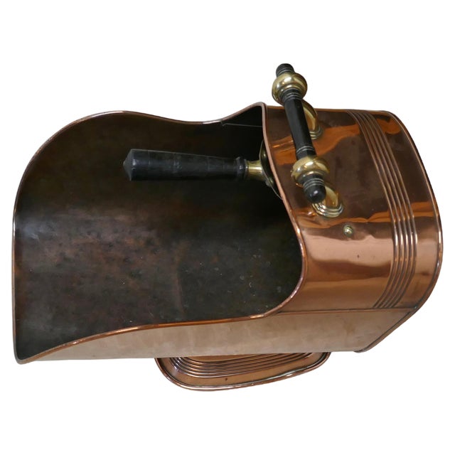 Large Arts & Crafts Copper Helmet Coal Scuttle, 1880s For Sale