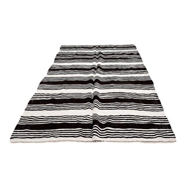 Handwoven vintage hemp kilim rug from Yozgat region of Turkey. Approximately 45-55 years old. In very good condition.