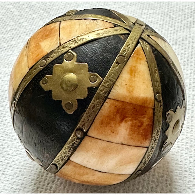 Black Vintage Late 20th Century Wood and Brass Decorative Orb Ball For Sale - Image 8 of 10