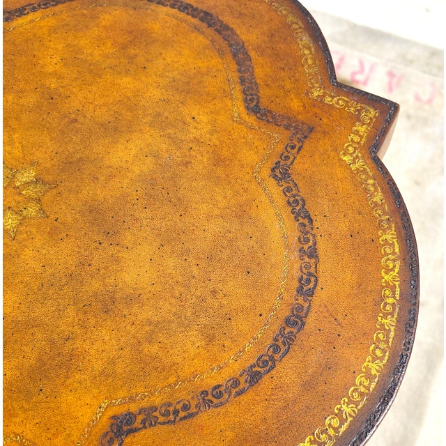 English Maitland Smith English Regency Tooled Leather Quatrefoil Drum Chest Side Table For Sale - Image 3 of 14