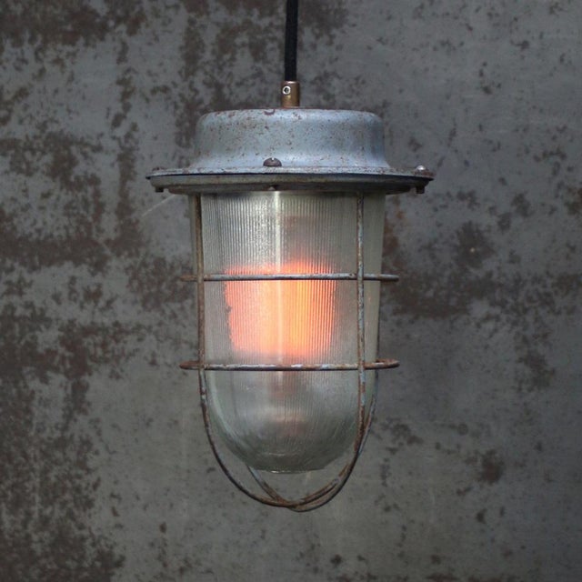 Blue iron factory cage pendant Blue with clear reeded glass E26 / E27 Up to 250V (Europe/UK Standard).The wiring of this...