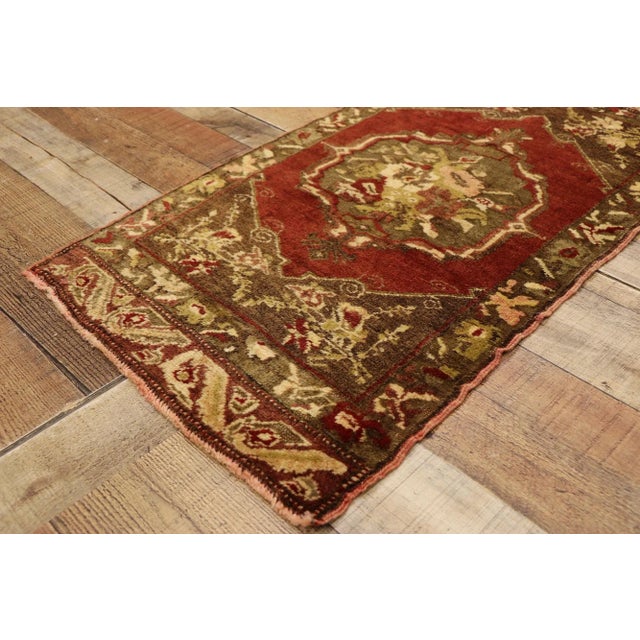 Vintage Turkish Yastik Rug - 01'09 X 03'00 For Sale In Dallas - Image 6 of 8