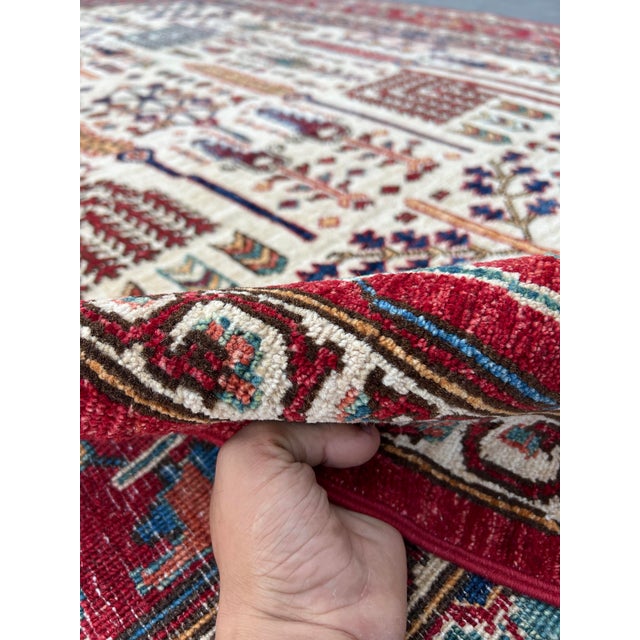 Cream Hand‑Knotted Afghan Serapi Tree of Life Rug 5'11"×8'11" – Cream Field & Red Niche Floral Design For Sale - Image 8 of 12