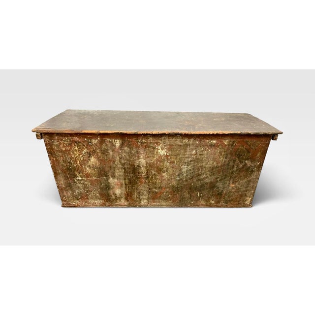 Adriatic Dowry Chest/Trunk in Hand-Painted Pine, Ca. 1870 For Sale In Washington DC - Image 6 of 13