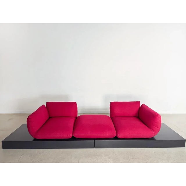 We offer a beautiful designer sofa from the COR brand for sale. The sofa is known by the model name "Jalis" and is for...