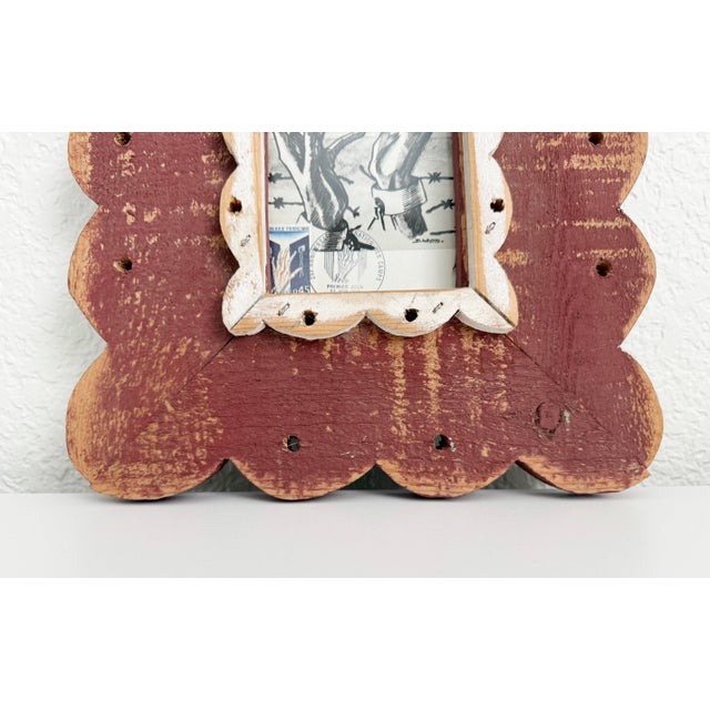Wood Late 20th Century Scalloped Folk Art Style Wood Picture Frame For Sale - Image 7 of 8