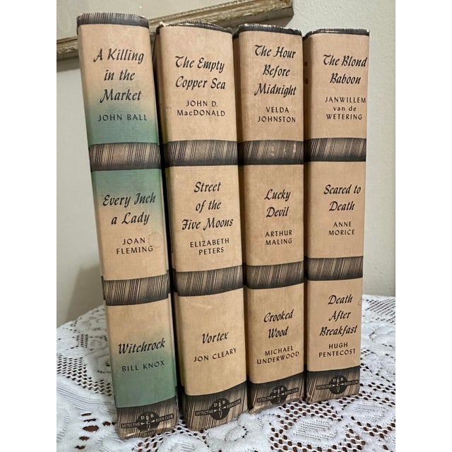 Nice set of vintage detective mystery books from 1978. Each book has a beige spine with black lettering. Books are 5 1/2”...