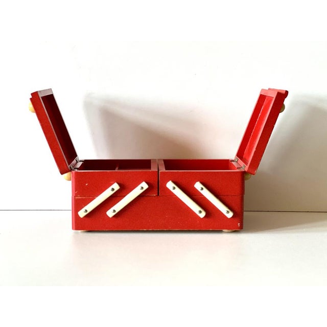 Vintage Sewing Box, 1960 For Sale - Image 9 of 16