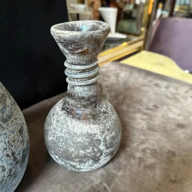 Two Scavo Murano glass vases hand-crafted in Venice in the Seventies, 18 cm is the height of the other vase, they are in...