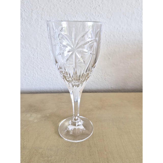 1980s Vintage Godinger Czech Crystal South Beach Cut Palm Tree Pattern Stemware Wine Water Goblet - Set of 8 For Sale - Image 5 of 7