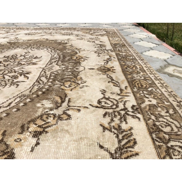 Textile Vintage White Wool Rug For Sale - Image 7 of 9