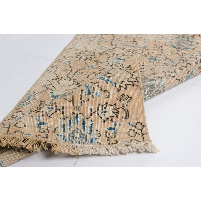Mid 20th Century Geometric Oushak Anatolian Carpet For Sale - Image 9 of 10