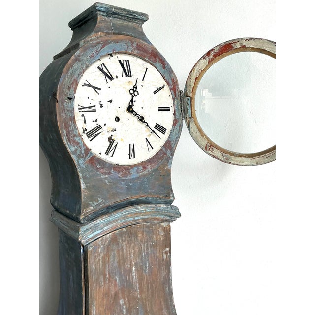 Vintage Patinated Gustavian Grandfather Clock For Sale In West Palm - Image 6 of 14