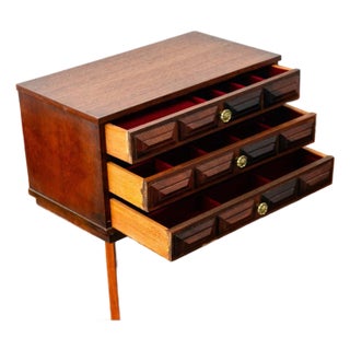 20thC Mid Century Modern Jewelry Chest Three Drawer Walnut Drawer Ricardo Lynn & Co For Sale