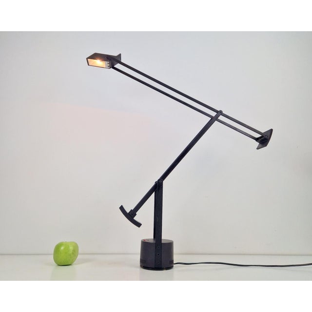 Tizio Table Lamp by Richard Sapper for Artemide, 1970s For Sale - Image 10 of 15