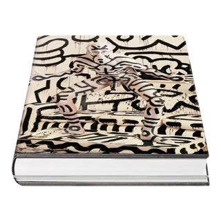 TASCHEN Books, "Annie Leibovitz" Keith Haring Cover Photography Collection, Limited Edition with Book Stand, Signed For Sale