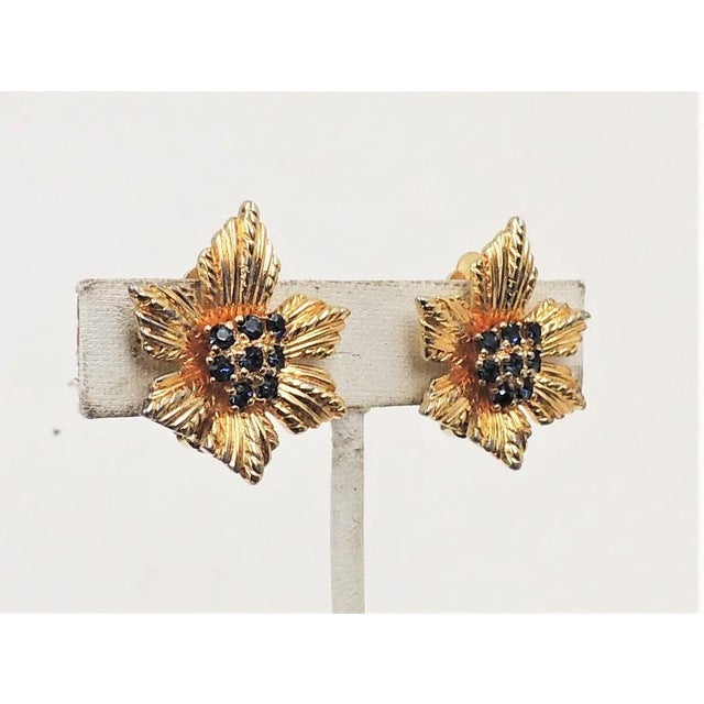 Vintage 1960s Signed Jomaz Faux-Sapphire Flower Clip Earrings - 2 Pieces For Sale In Philadelphia - Image 6 of 7