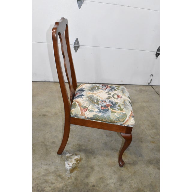 Late 20th Century Set of 8 Harden Solid Cherry Queen Anne Dining Chairs W/Floral Upholstery For Sale - Image 5 of 16