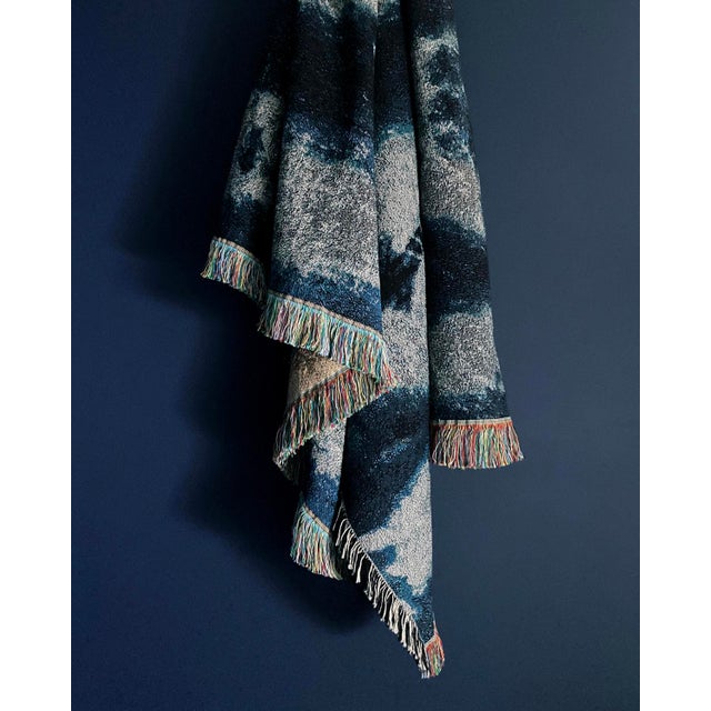 2020s Rousseau Silver Pleat Abstract Pattern Fringed Throw Blanket For Sale - Image 5 of 7