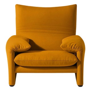 Mid-Century Modern Maralunga Armchair in Fabric, Italy For Sale