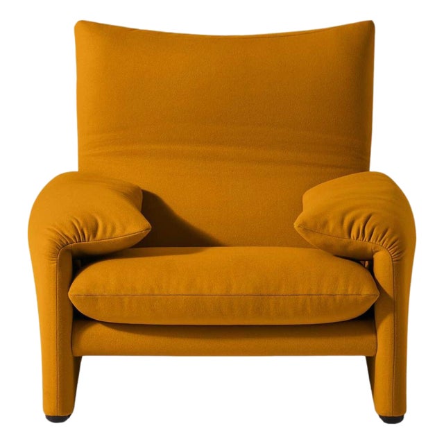 Mid-Century Modern Maralunga Armchair in Fabric, Italy For Sale