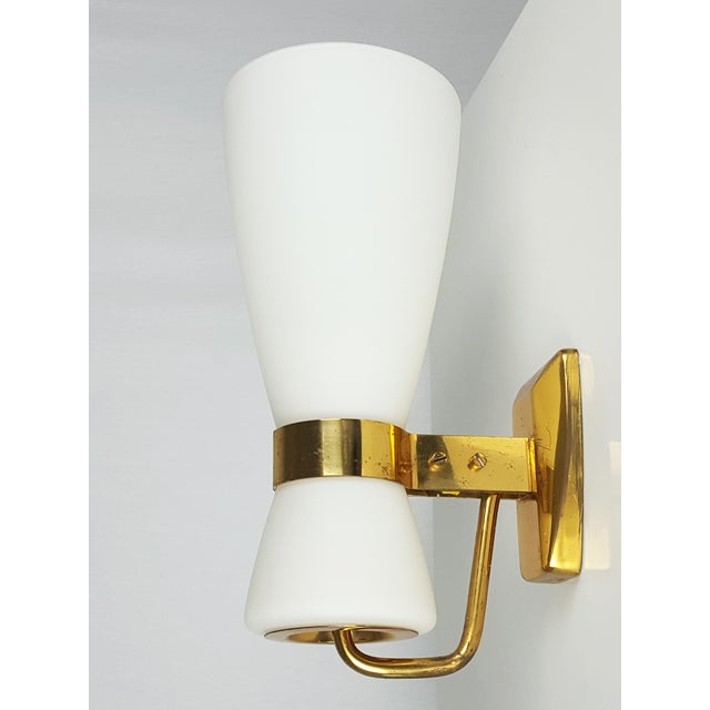 Large Opaline Glass and Brass Sconce 2118 from Stilnovo, 1959 For Sale - Image 14 of 17