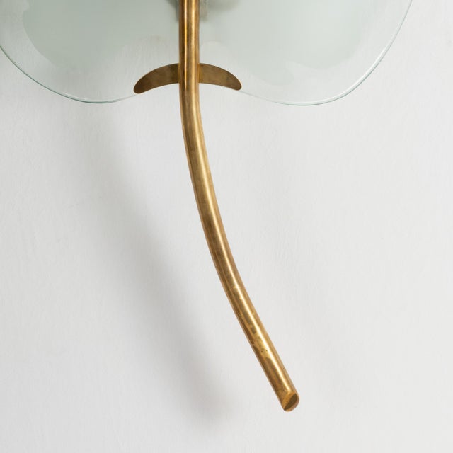Metal Wall Light in Glass and Brass by Pietro Chiesa for Fontana Arte, 1950s For Sale - Image 7 of 8