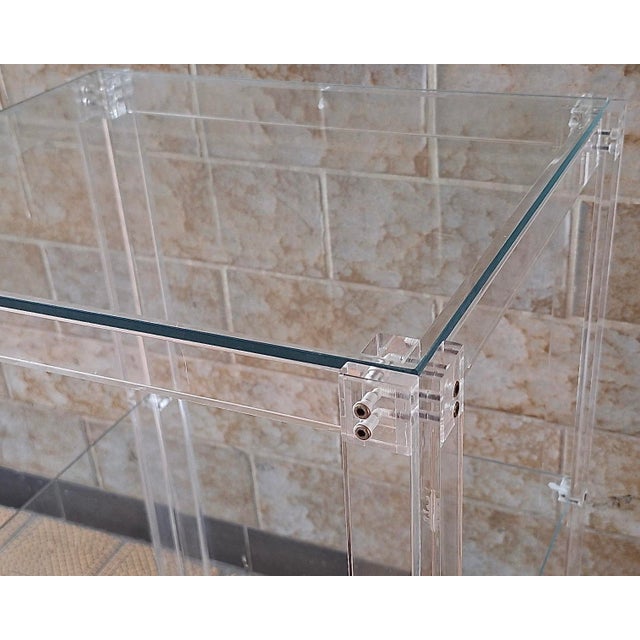 Gold Vintage Italian Acrylic Glass and Glass Serving Trolley, 1980 For Sale - Image 8 of 15