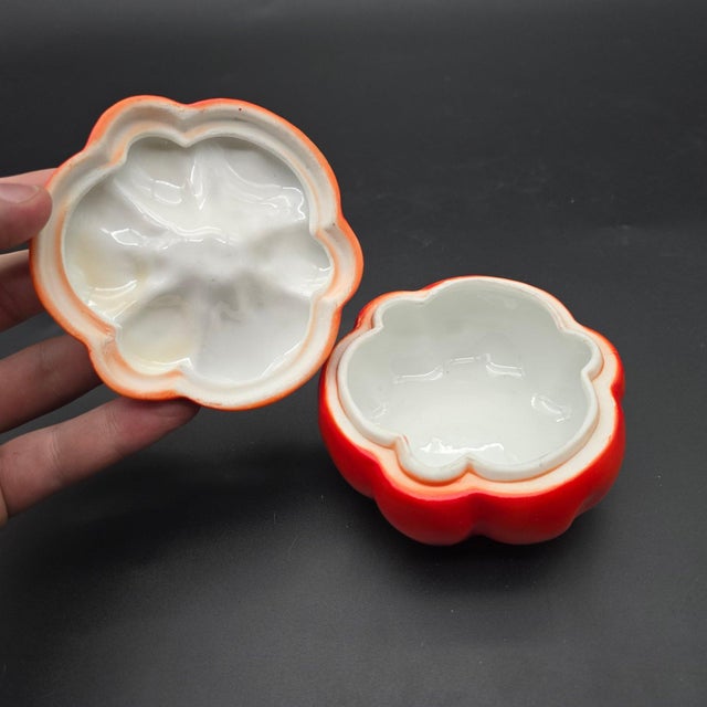 Late 19th Century Antique Royal Bayreuth Tomato Porcelain Trinket Dish For Sale - Image 5 of 8