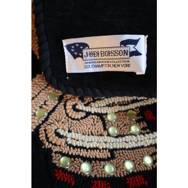 Vintage 2003–2004 Judi Boisson Hand-Hooked Equestrian Horse & Saddle Velvet Pillow Covers – Pair For Sale - Image 11 of 18