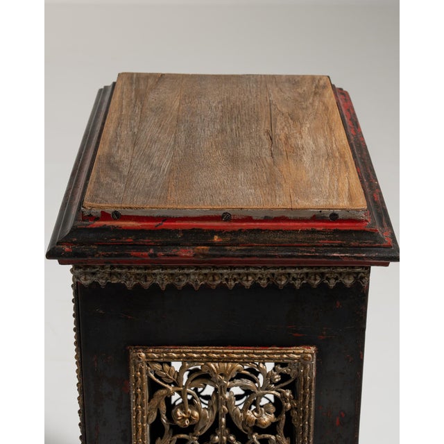19th Century 19th Century Victorian Brown Wood China & Display Cabinets For Sale - Image 5 of 16