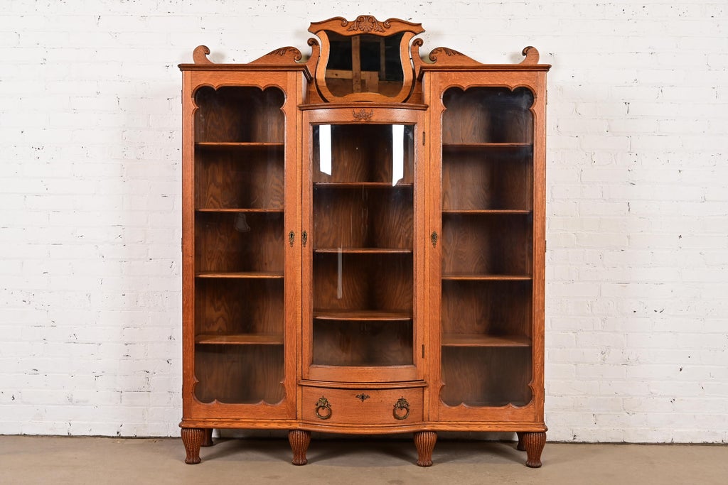 ビンテージ 30s ハーレクイン　ジェスチャー　アールデコ　アンティーク　レトロ R. J. Horner Style Antique Victorian Carved Oak Triple Bookcase