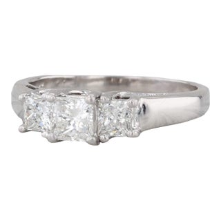 0.87ctw Princess Diamond 3-Stone Engagement Ring 14k White Gold Size 6.5 For Sale