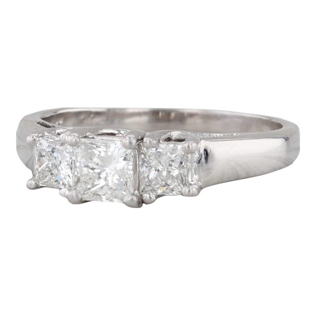 0.87ctw Princess Diamond 3-Stone Engagement Ring 14k White Gold Size 6.5 For Sale