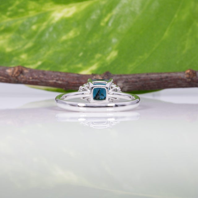 Blue 1ct Indicolite Tourmaline Ring With Earth-Mined Diamond Accents: Solid 14k Gold, Size 6.75 For Sale - Image 8 of 9