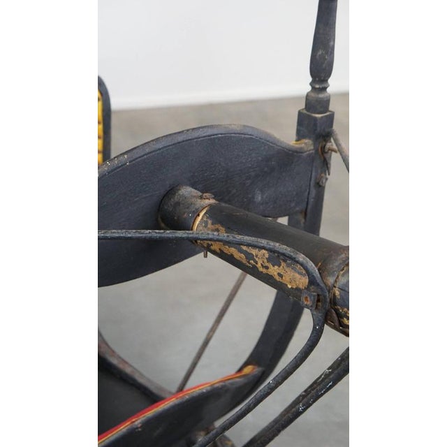 Sedan Chair Carriage, Late 19th Century For Sale - Image 13 of 17