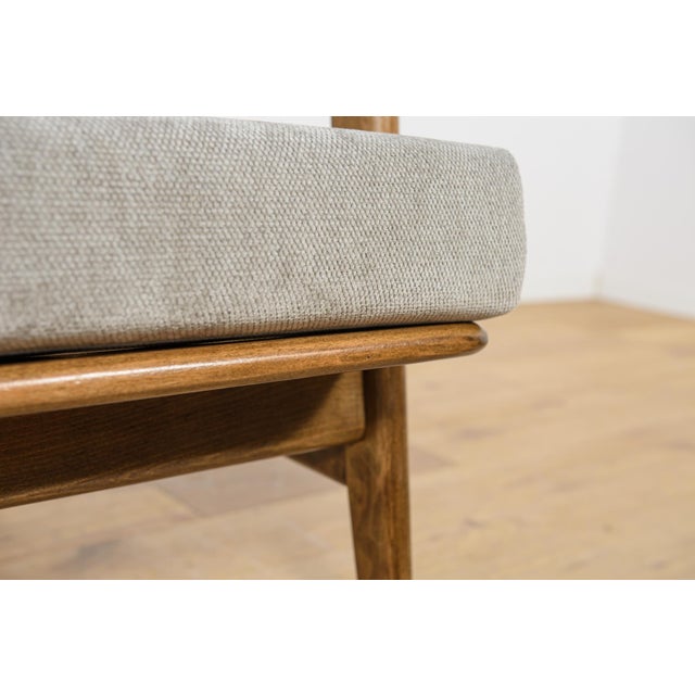 Mid-Century Model 300-139 Armchairs from Swarzędzka Factory, Poland, 1960s, Set of 2 For Sale - Image 17 of 18