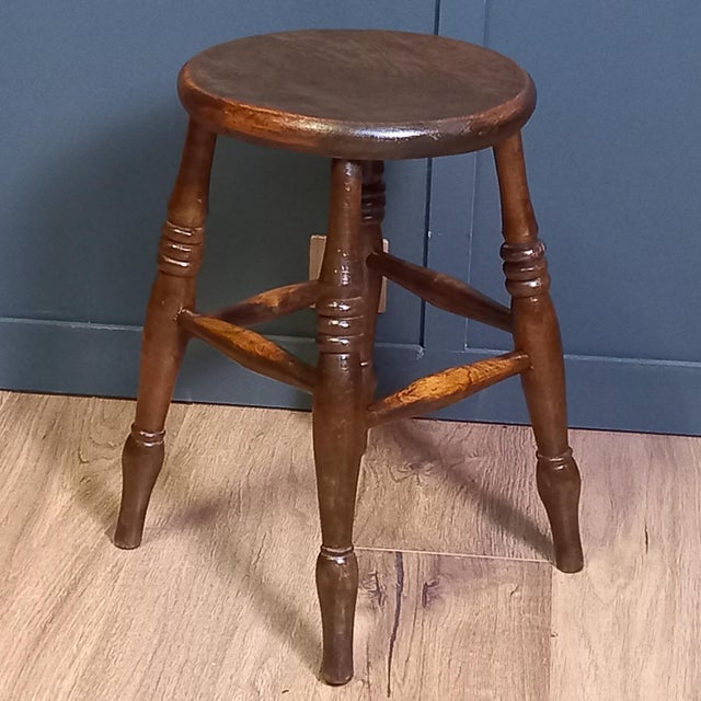 Antique Windsor Stool, 1700s For Sale - Image 5 of 7