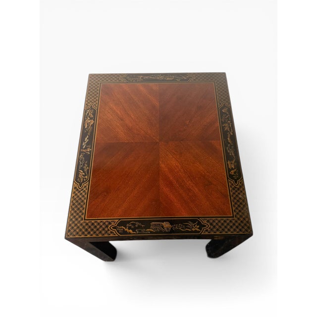Wood 1980s Drexel Heritage Chinoiserie Parsons Side Tables, Pair – Lacquered With Gilt Asian Motif Inlay For Sale - Image 7 of 14