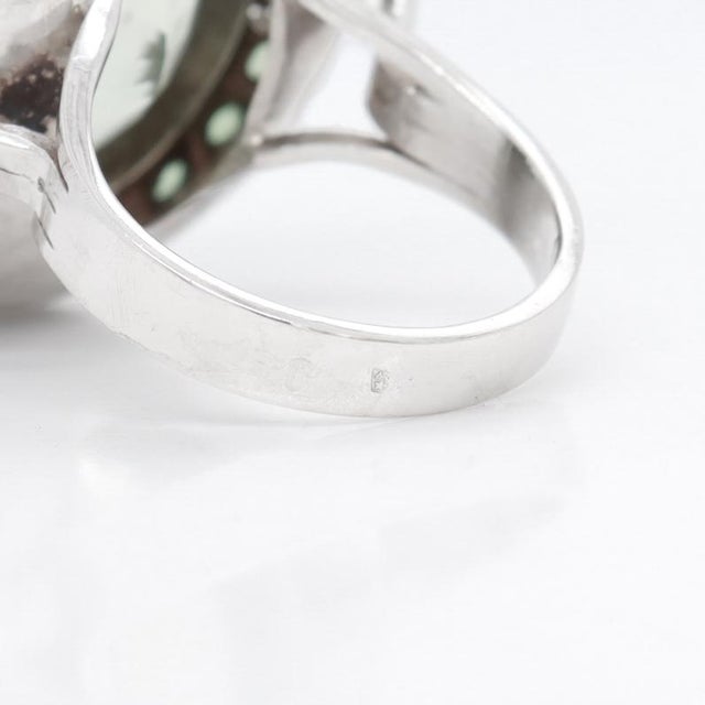 French Deco Style 18k White Gold Green Beryl & Tsavorite Garnet Cocktail Ring For Sale - Image 11 of 12