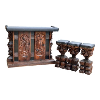 Mid-Century Witco Tiki Carved Liquor Bar W/ 3 Figural Stools For Sale