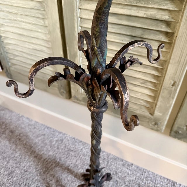 1910s Sunflower Arts & Crafts Wrought Iron Fireplace Hearth Set Hand Forged 1900s For Sale - Image 5 of 15