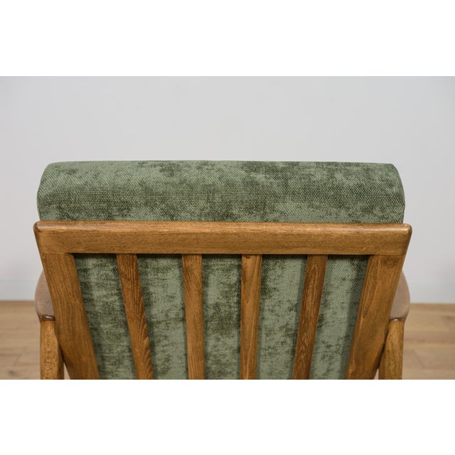 Set of Model 300-139 Armchairs from Swarzędz Factory, 1960s For Sale - Image 11 of 18