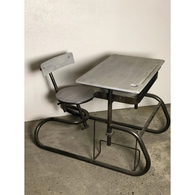 - American vintage school desk - Fully adjustable - Made of iron and wood - Very original shape - Height of the writing...
