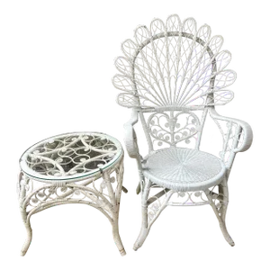 Vintage Rattan Fiddlehead White Wicker Peacock Fan Chair & Glass Top Table