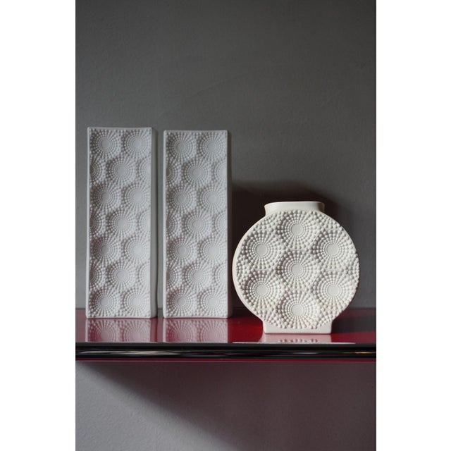 Vintage German Vases in Biscuit Porcelain from AK Kaiser, 1960s, Set of 3 For Sale - Image 11 of 11