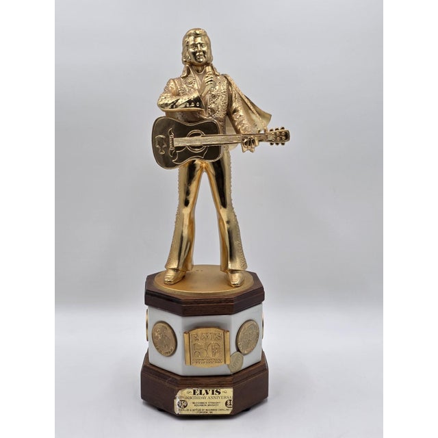 1970s Rare Empty New McCormick Elvis Presley 50th Birthday XL 18" Decanter Music Box For Sale - Image 12 of 18